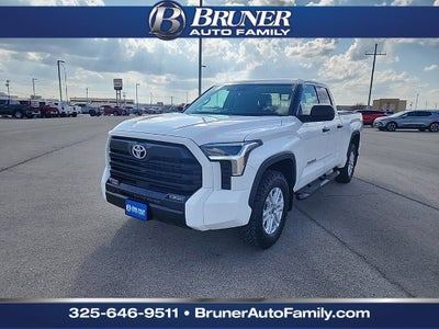 2022 Toyota Tundra 4WD SR5