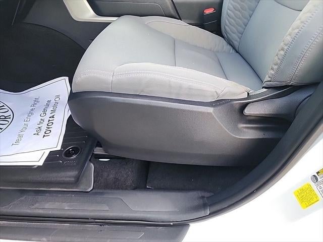 2022 Toyota Tundra 4WD SR5