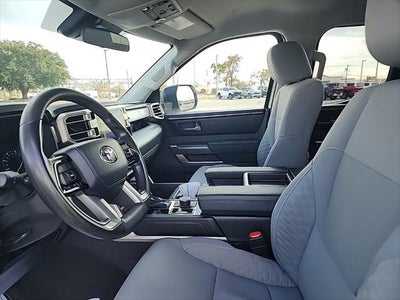 2022 Toyota Tundra 4WD SR5