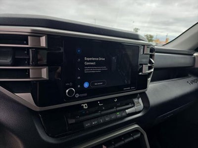 2023 Toyota Tundra 4WD SR5