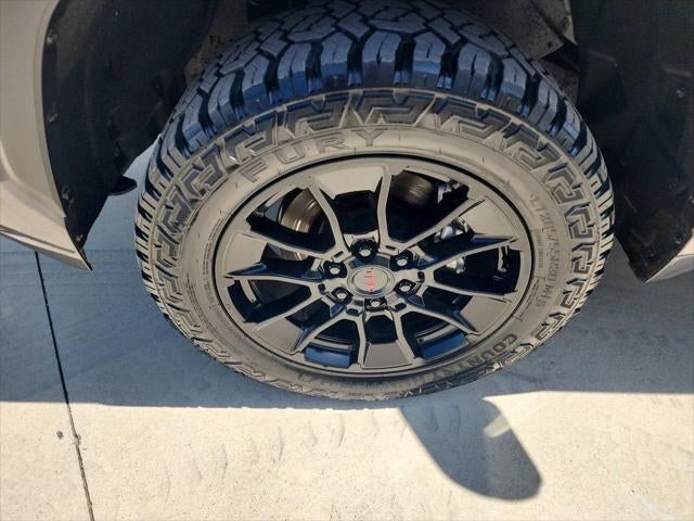 2023 Toyota Tundra 4WD SR5