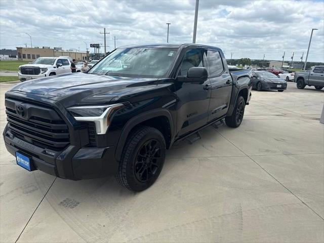 2023 Toyota Tundra 4WD SR5