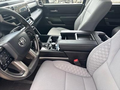 2023 Toyota Tundra 4WD SR5