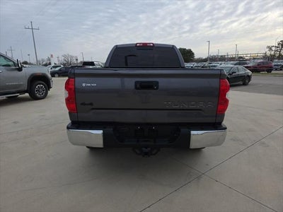 2017 Toyota Tundra 4WD SR5