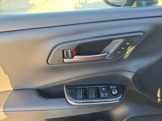 2024 Toyota Crown Platinum