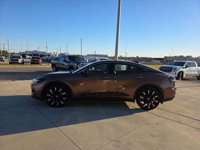 2024 Toyota Crown Platinum