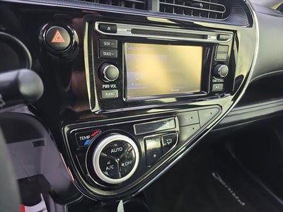 2018 Toyota Prius c Four
