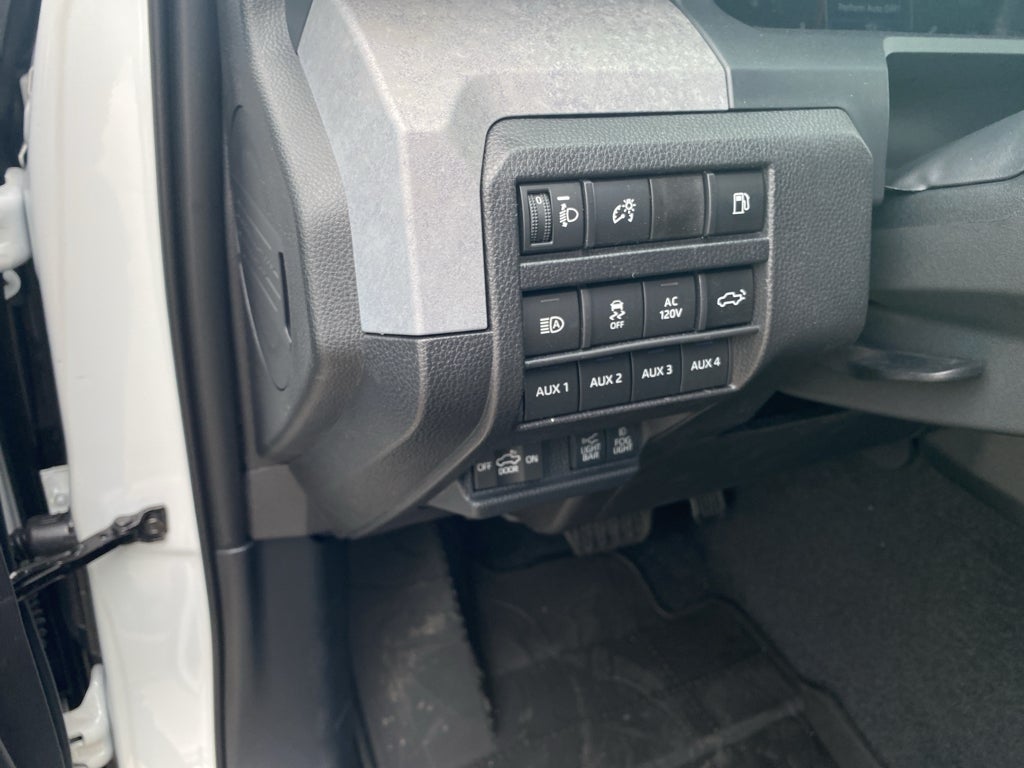 2026 Toyota Tacoma i-FORCE MAX Trailhunter