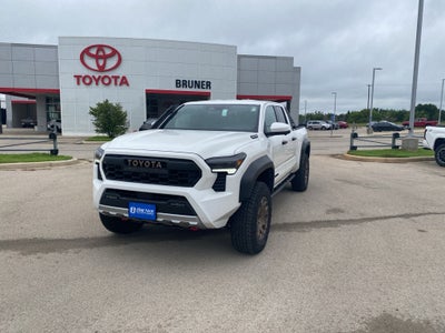 2026 Toyota Tacoma i-FORCE MAX Trailhunter