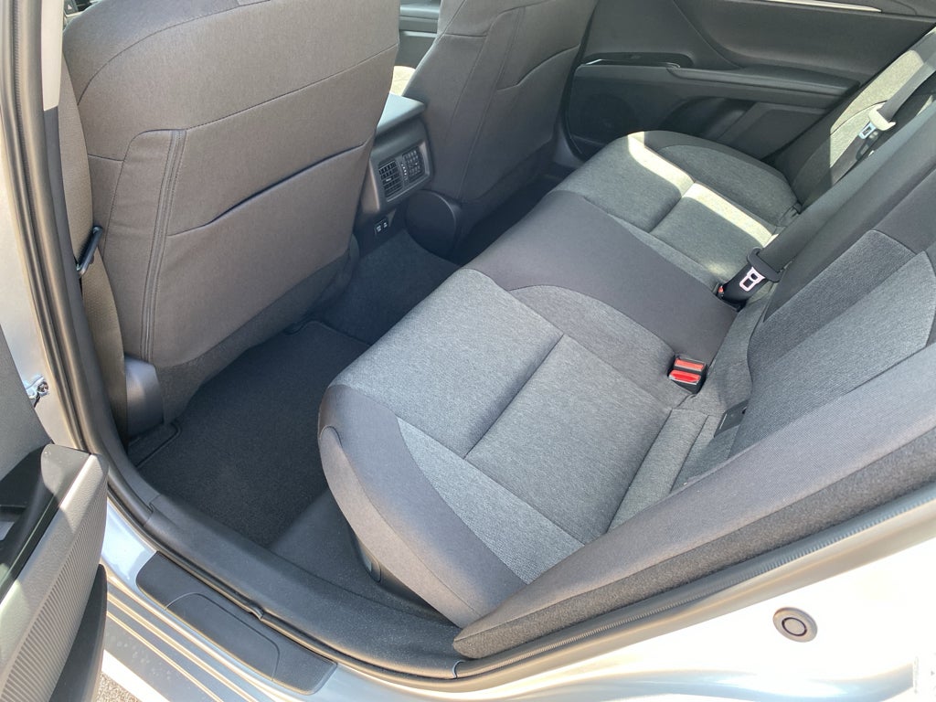 2026 Toyota Camry Hybrid LE