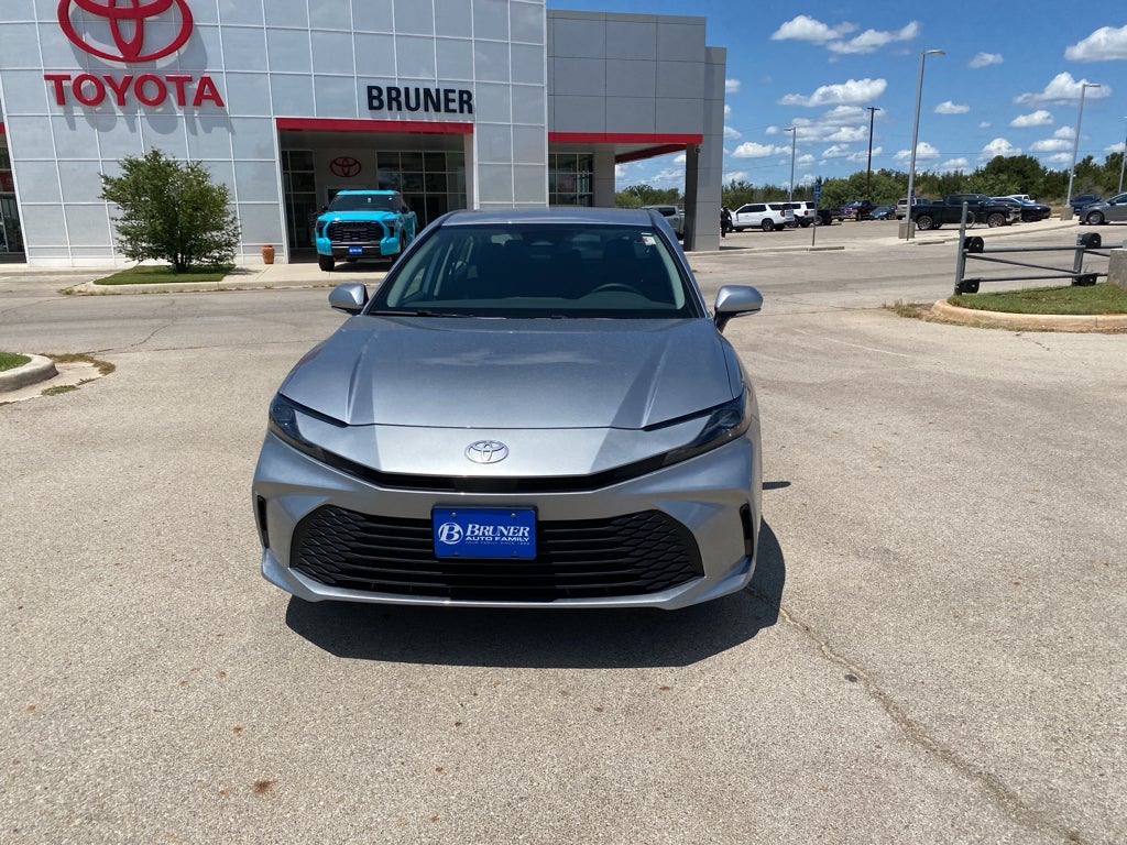 2026 Toyota Camry Hybrid LE