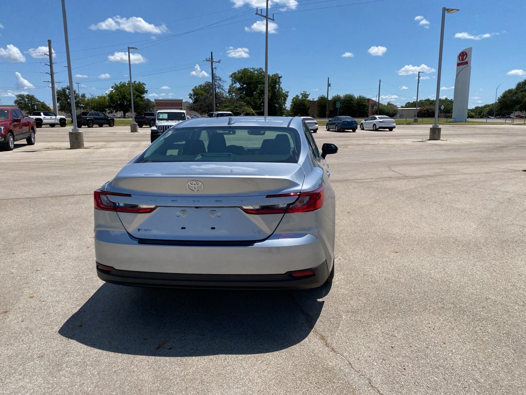 2026 Toyota Camry Hybrid LE