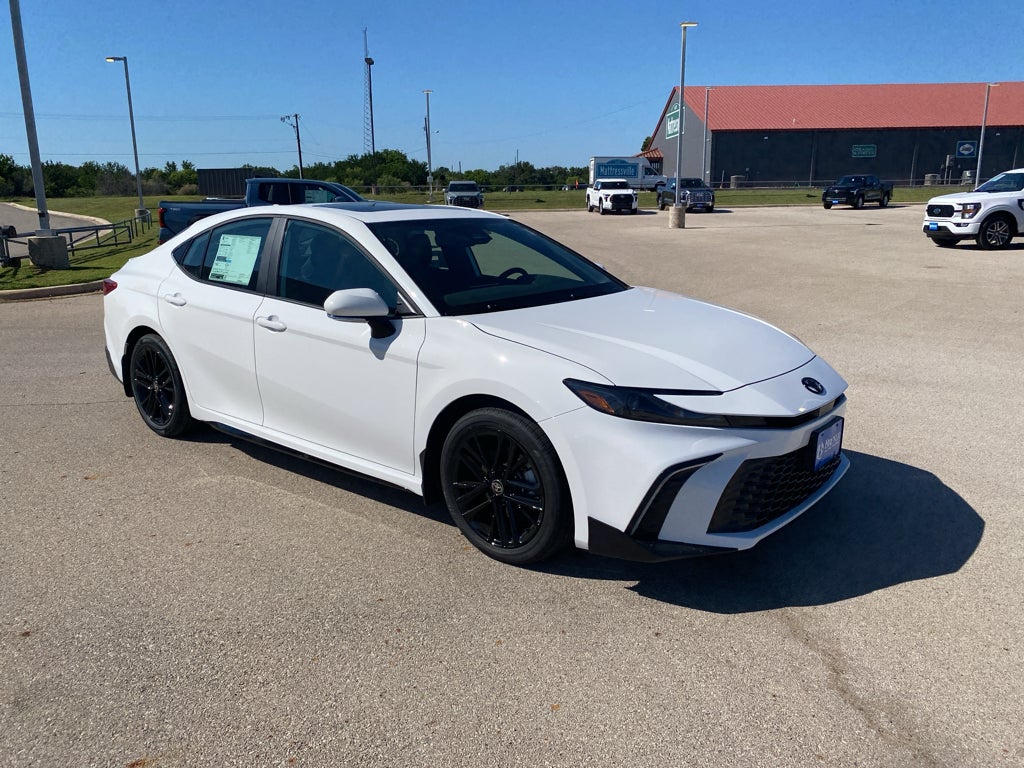 2026 Toyota Camry SE