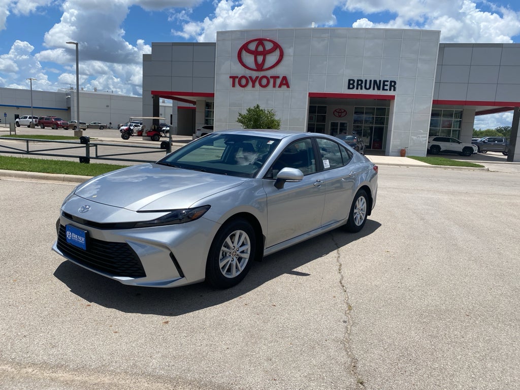 2026 Toyota Camry Hybrid LE