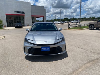 2026 Toyota Camry Hybrid LE