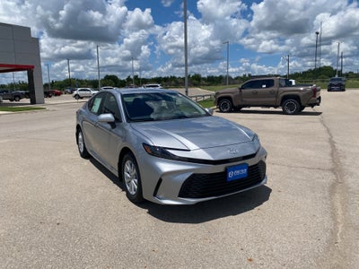 2026 Toyota Camry Hybrid LE