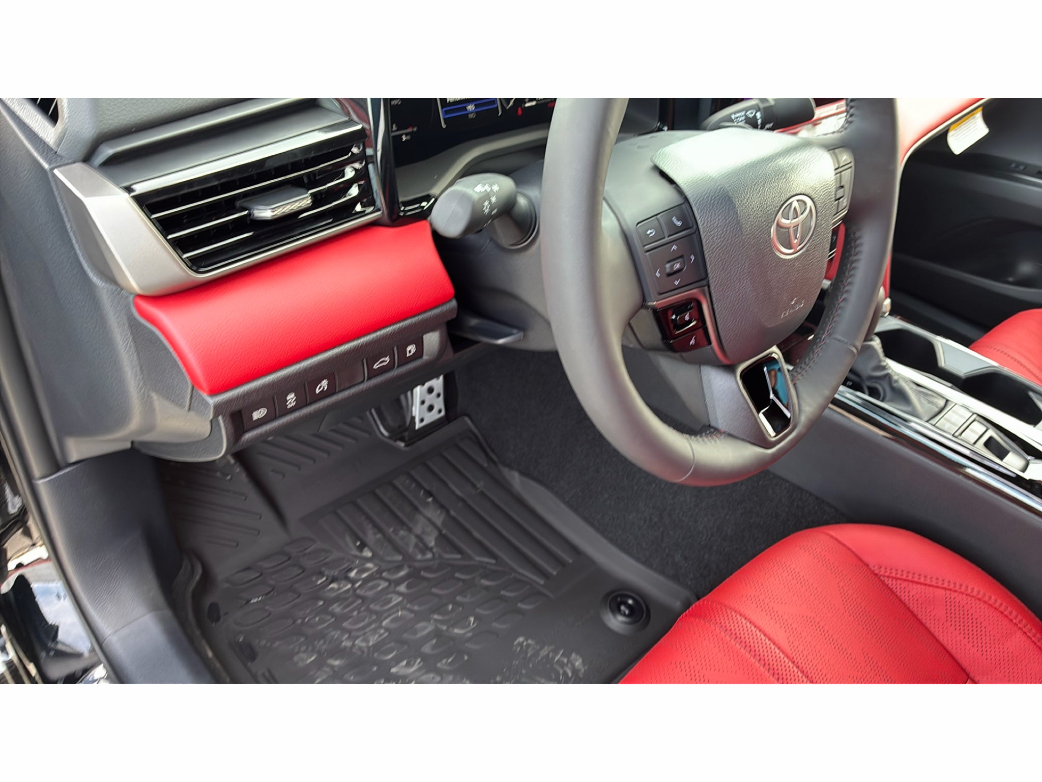2026 Toyota Camry Hybrid XSE