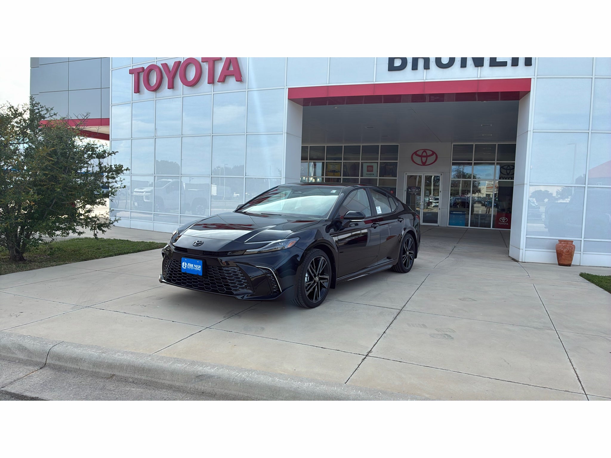 2026 Toyota Camry Hybrid XSE