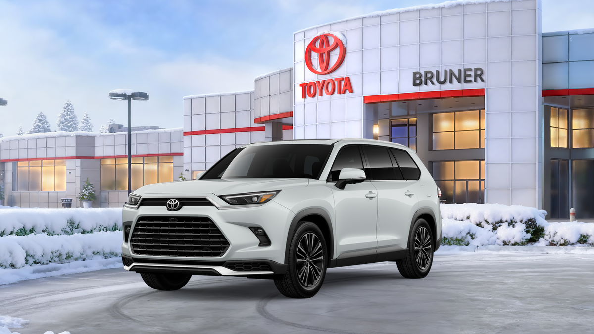 2026 Toyota Grand Highlander Hybrid MAX Platinum AWD's photo