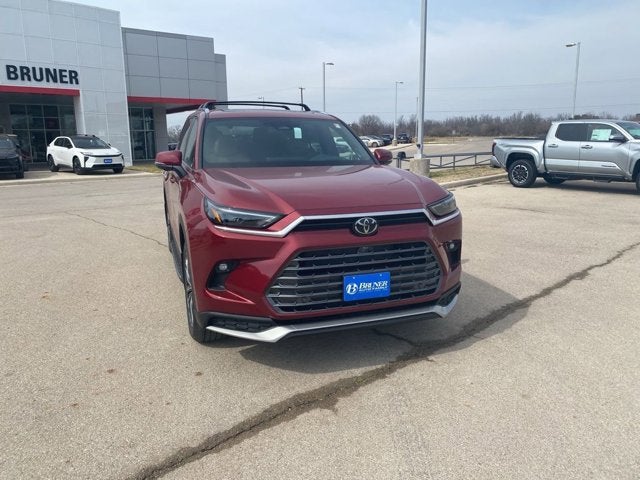 2026 Toyota Grand Highlander Hybrid MAX Platinum