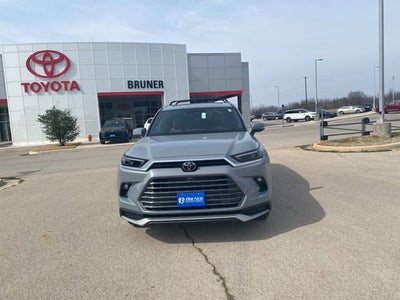 2026 Toyota Grand Highlander Hybrid MAX Platinum