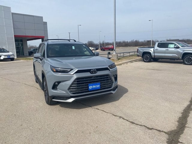 2026 Toyota Grand Highlander Hybrid MAX Platinum