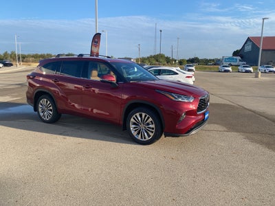 2026 Toyota Highlander Platinum