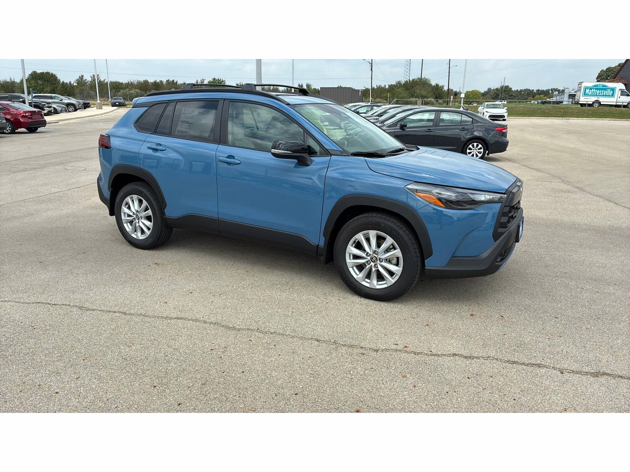 2026 Toyota Corolla Cross LE