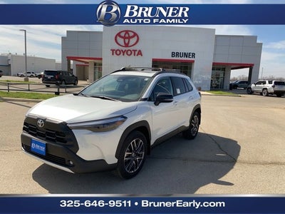 2026 Toyota Corolla Cross XLE