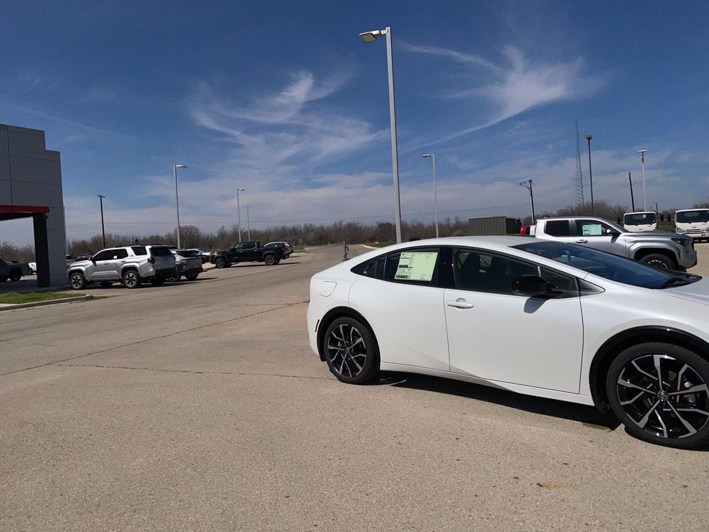 2026 Toyota Prius Plug-in Hybrid XSE