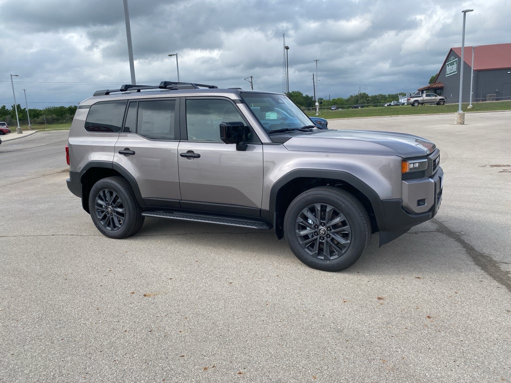 2026 Toyota Land Cruiser 4WD (Natl)