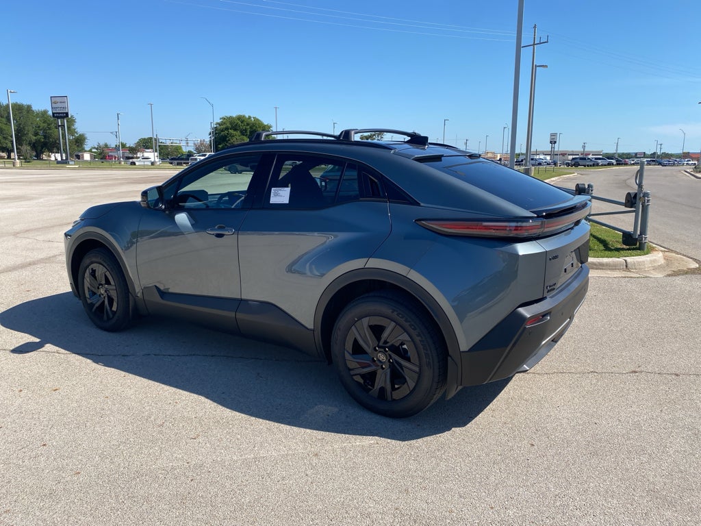 2026 Toyota C-HR SE