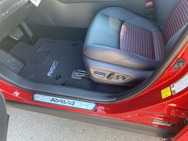 2025 Toyota RAV4 Plug-in Hybrid XSE