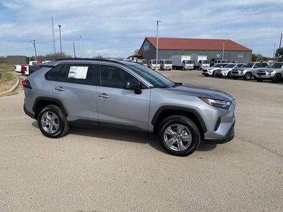 2025 Toyota RAV4 Hybrid LE