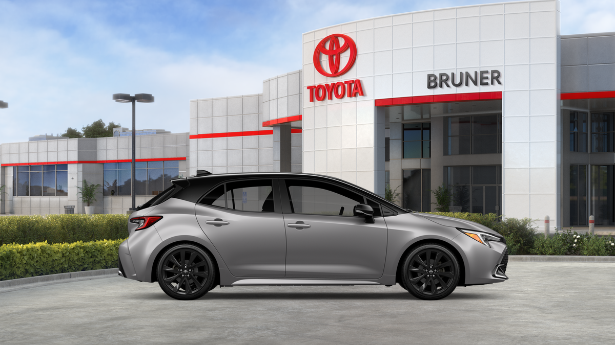 2027 Toyota Corolla Hatchback XSE