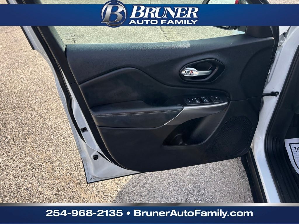 2021 Jeep Cherokee Latitude Lux FWD