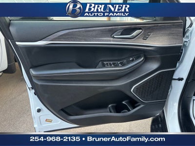 2022 Jeep Grand Cherokee Limited 4x2