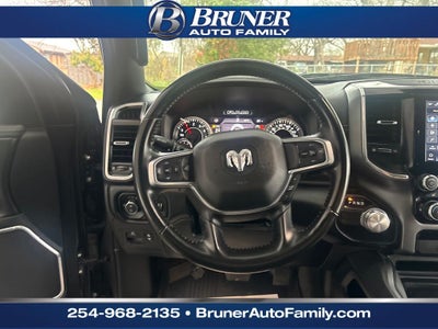 2022 RAM 1500 Laramie Crew Cab 4x2 5'7' Box