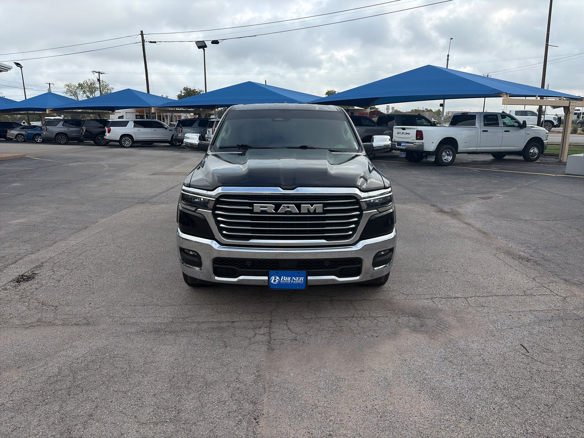 2025 RAM 1500 Laramie Crew Cab 4x4 5'7' Box