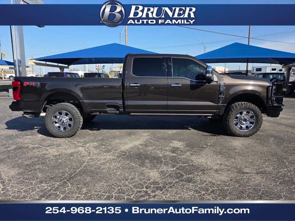 2025 Ford F-350 LARIAT