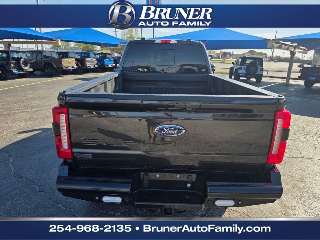 2025 Ford F-350 LARIAT