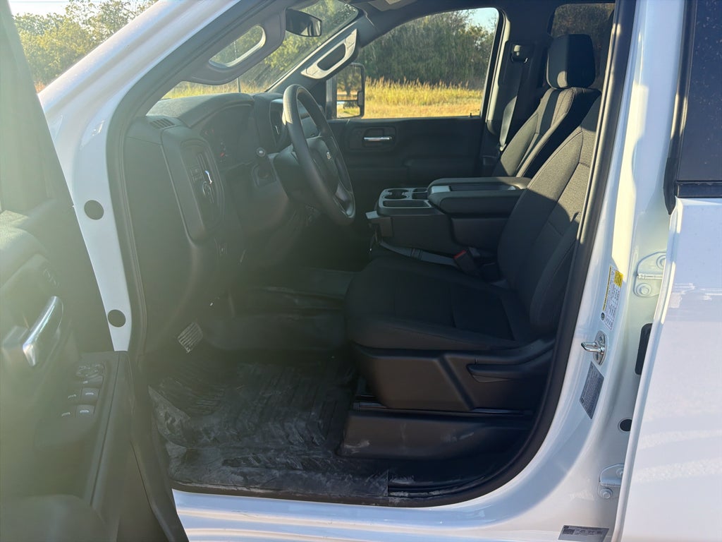 2026 Chevrolet Silverado 2500 HD Crew Cab, Long Bed, WT, RWD