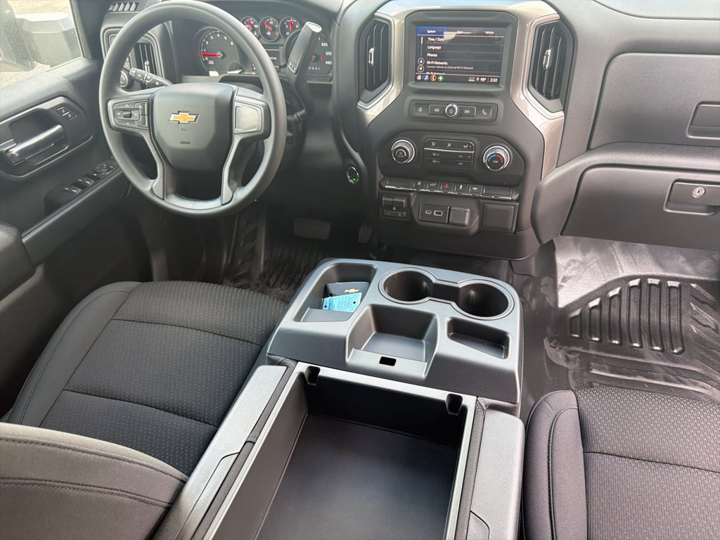 2026 Chevrolet Silverado 2500 HD Crew Cab, Long Bed, WT, RWD