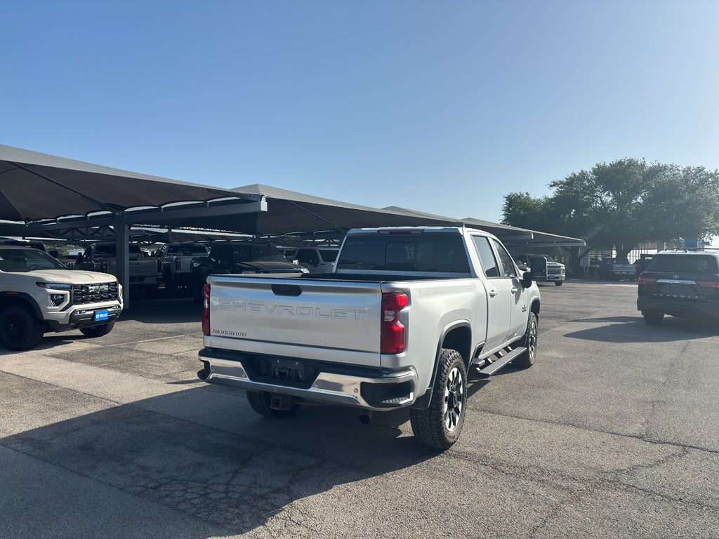 2020 Chevrolet Silverado 2500HD 4WD Crew Cab Standard Bed LT
