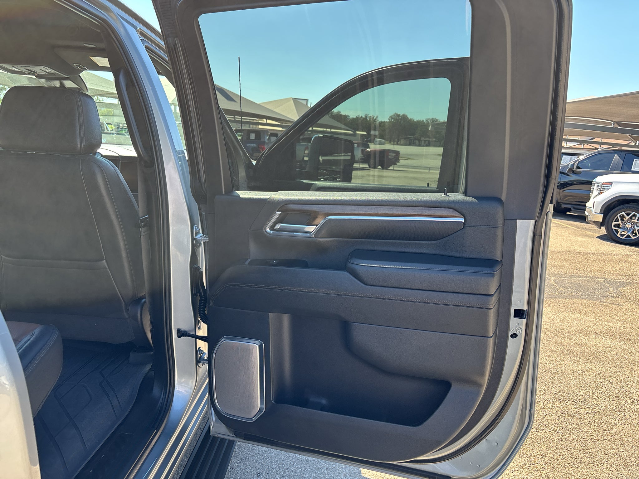2024 Chevrolet Silverado 3500HD 4WD Crew Cab Long Bed High Country