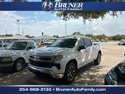 2023 Chevrolet Silverado 1500 2WD Crew Cab Short Bed LT