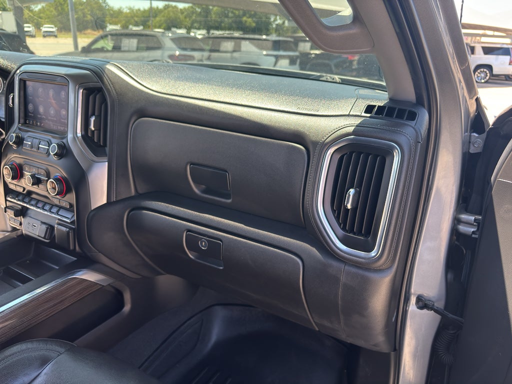 2020 Chevrolet Silverado 1500 4WD Crew Cab Short Bed RST