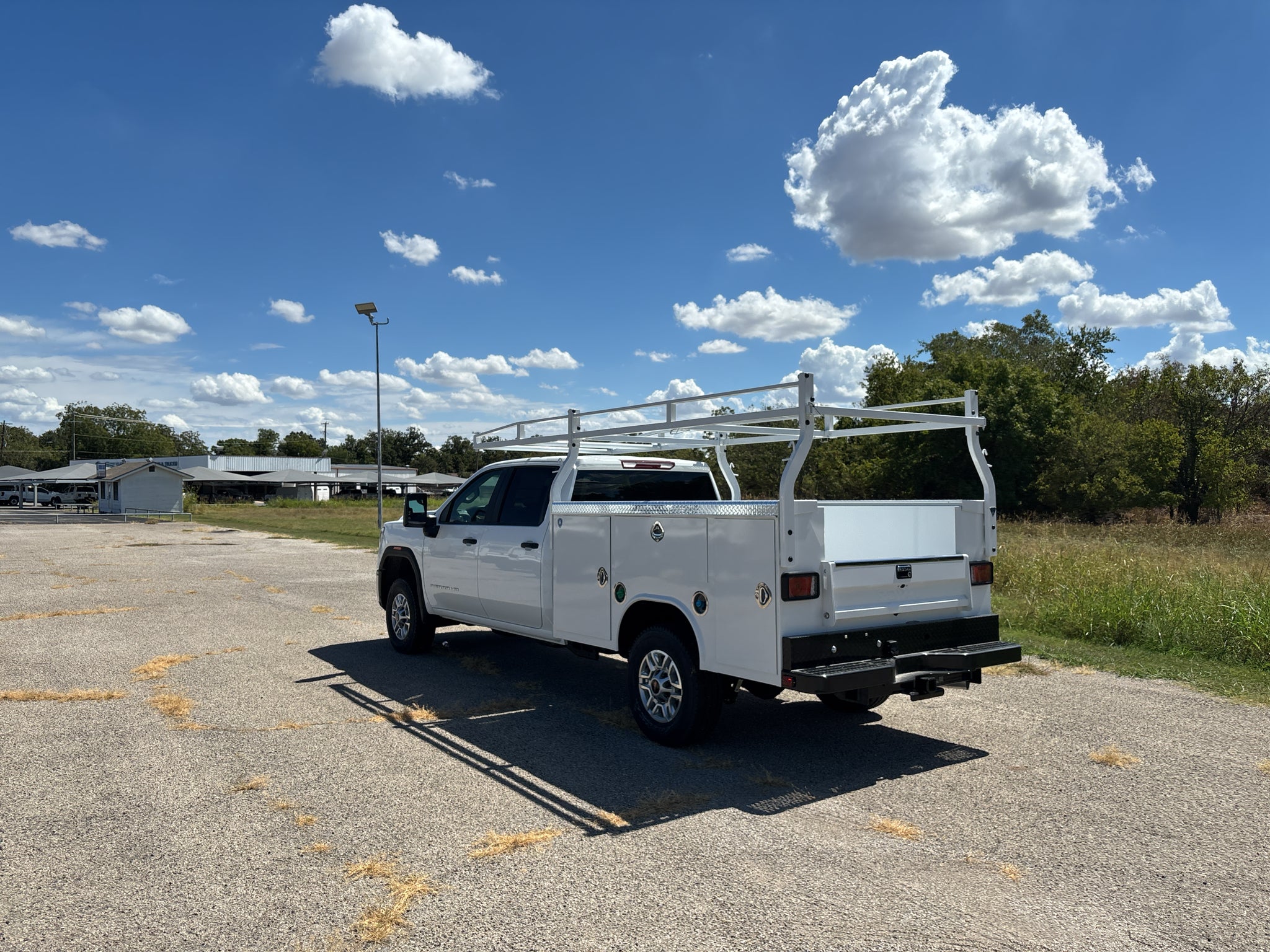 2026 GMC Sierra 2500 HD Crew Cab, Long Bed, Pro, 4WD