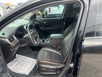 2023 GMC Acadia AWD AT4