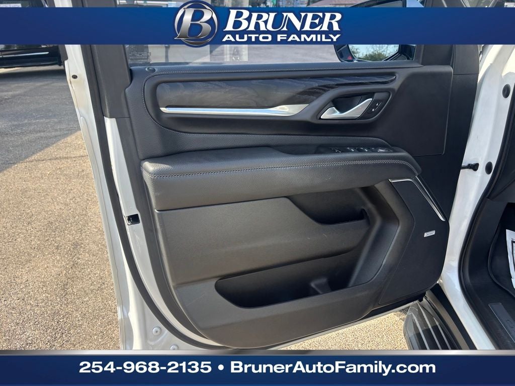 2022 GMC Yukon 4WD Denali